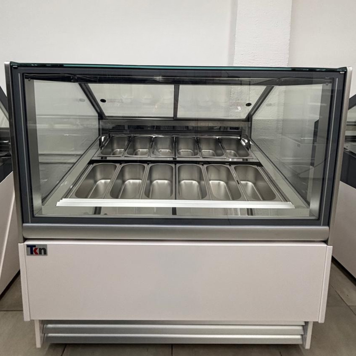 Vitrina Expositora Blanca para Gelato 220 V 12 Insertos de 5 Litros TKN12GS TKN Iluminación LED Cristales Templados